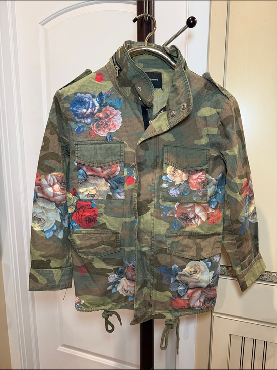 Jealous Tomato Jackets & Blazers - Floral Camo Utility Jacket - Green with Multicolor Roses